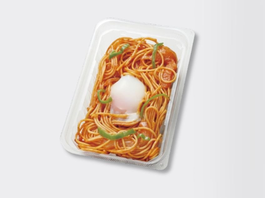 完熟トマトの「鉄板」温玉ナポリタン